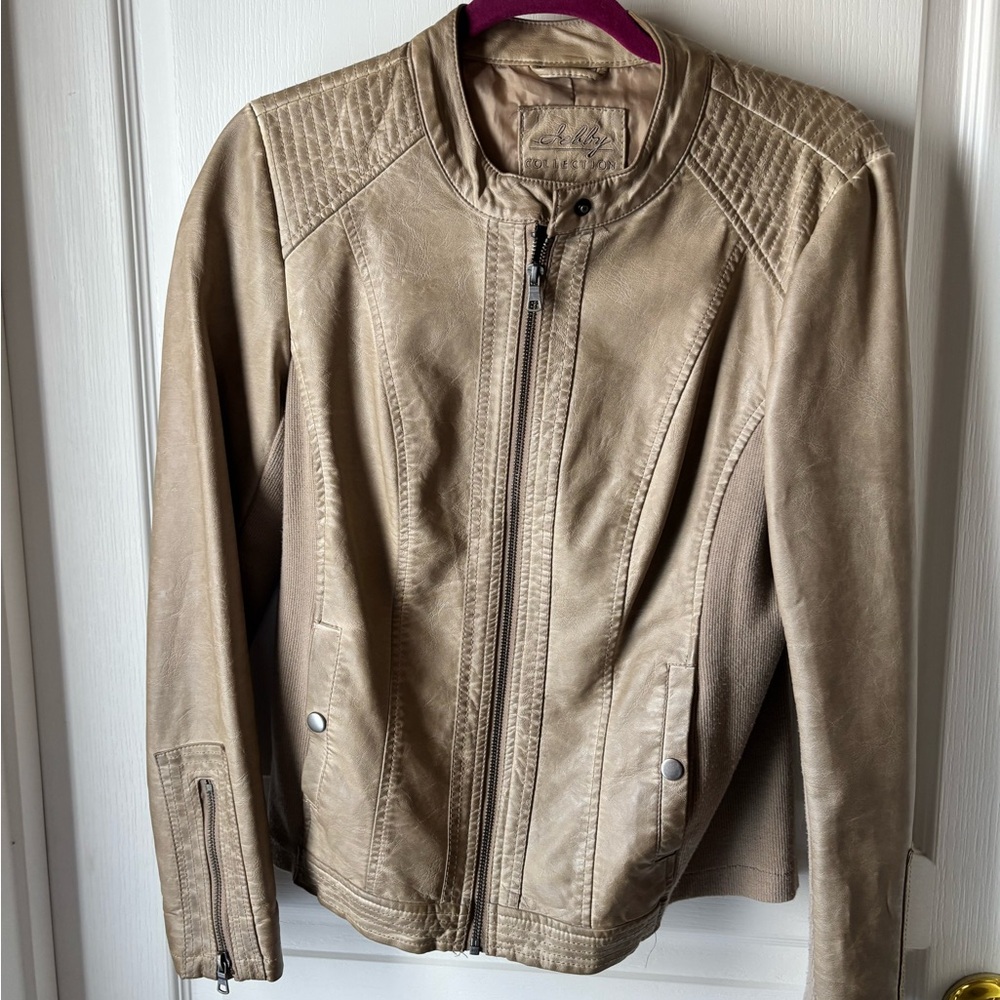 SEBBY COLLECTION WOMEN'S FAUX LEATHER JACKET M